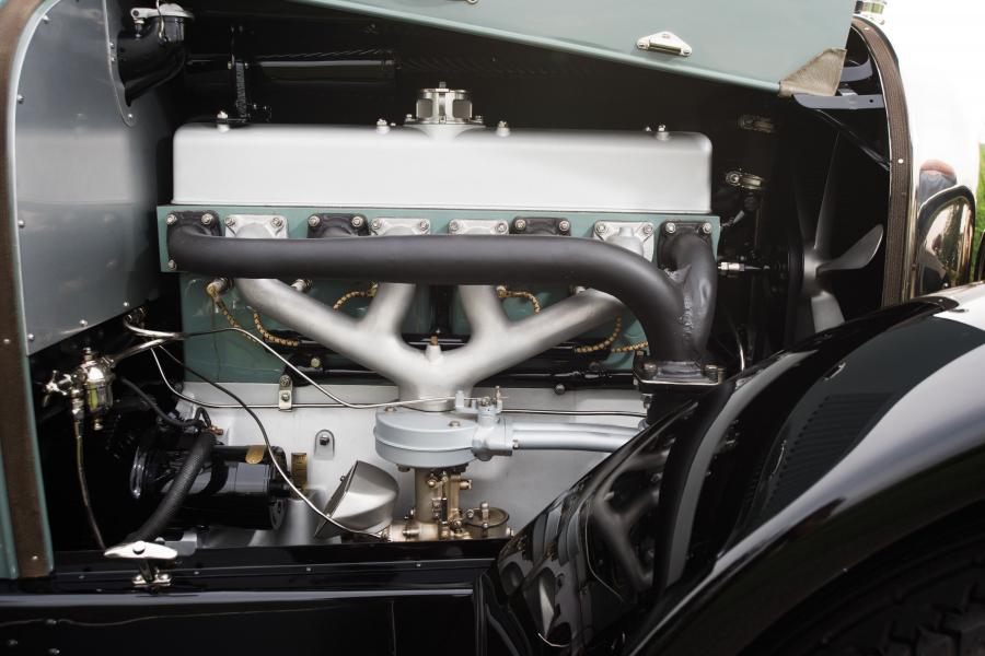 Моторный отсек Marmon Model 34C Sport Speedster 1924 года  (фото 2 из 30)